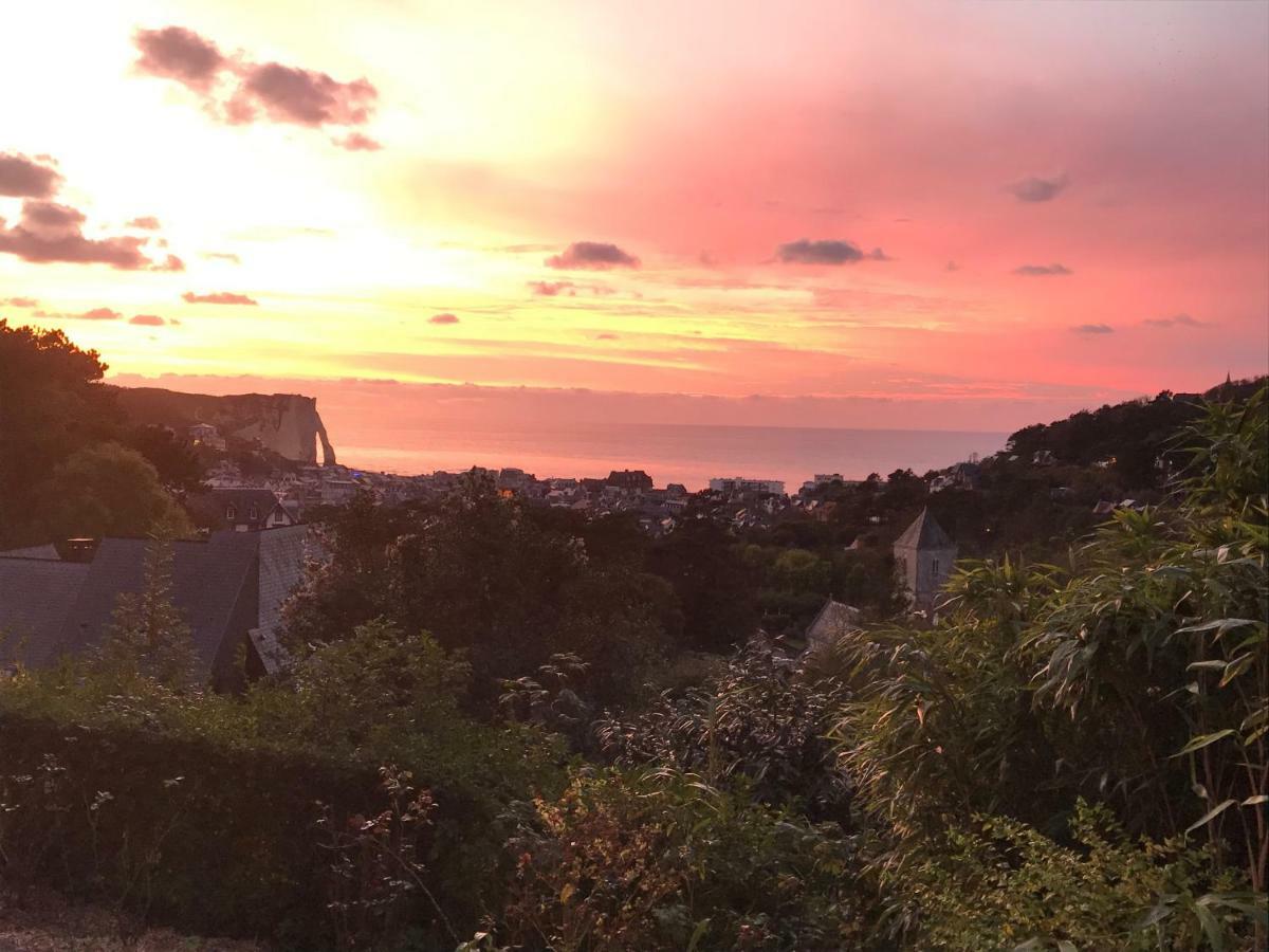 La Maison De La Rose Lägenhet Étretat Exteriör bild